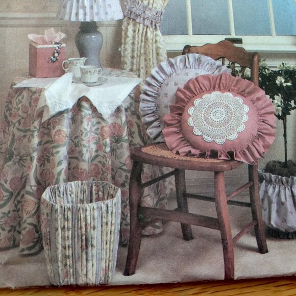 Vintage 90s Home Decor Sewing Pattern Curtain Tie Backs Pillows Accents 9801 - Picture 3 of 9